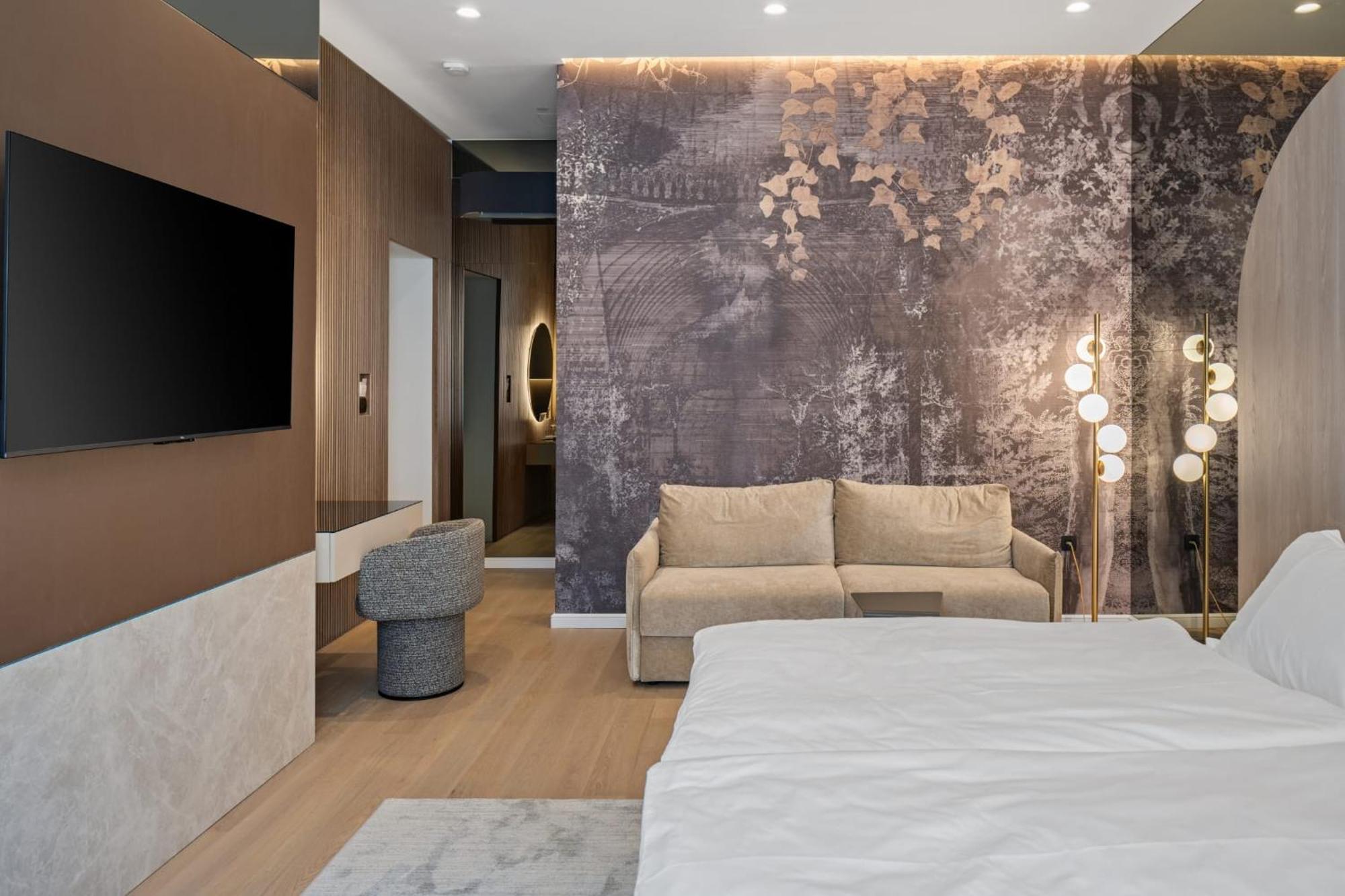 Monamel Luxury Suites Split Exterior photo